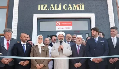 Diyanet İşleri Başkanı tartışma konusu oldu: Kelime-i Şehadet’i yanlış mı getirdi?